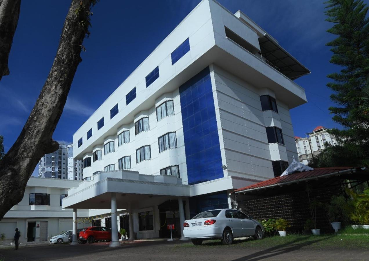 Hotel Edassery Mansion Kochi ภายนอก รูปภาพ