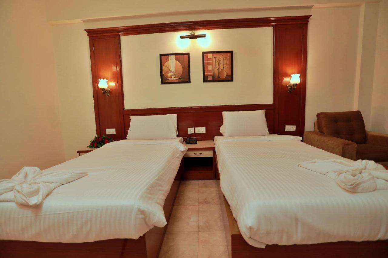 Hotel Edassery Mansion Kochi ภายนอก รูปภาพ