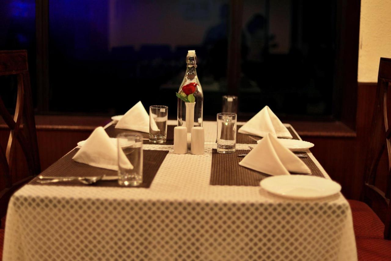 Hotel Edassery Mansion Kochi ภายนอก รูปภาพ