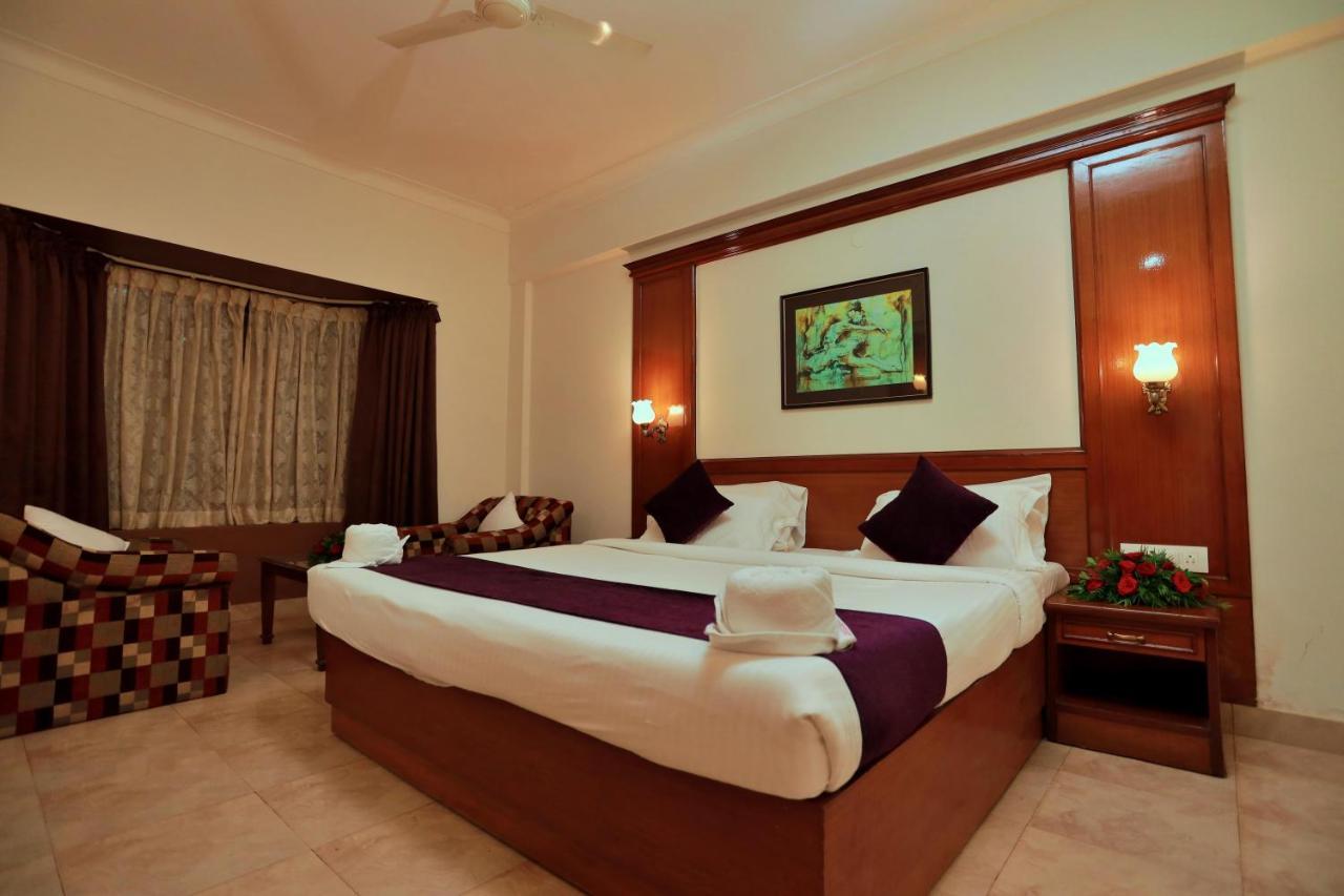 Hotel Edassery Mansion Kochi ภายนอก รูปภาพ