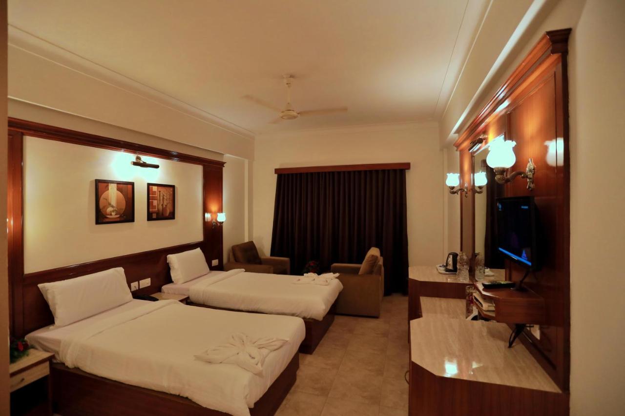 Hotel Edassery Mansion Kochi ภายนอก รูปภาพ