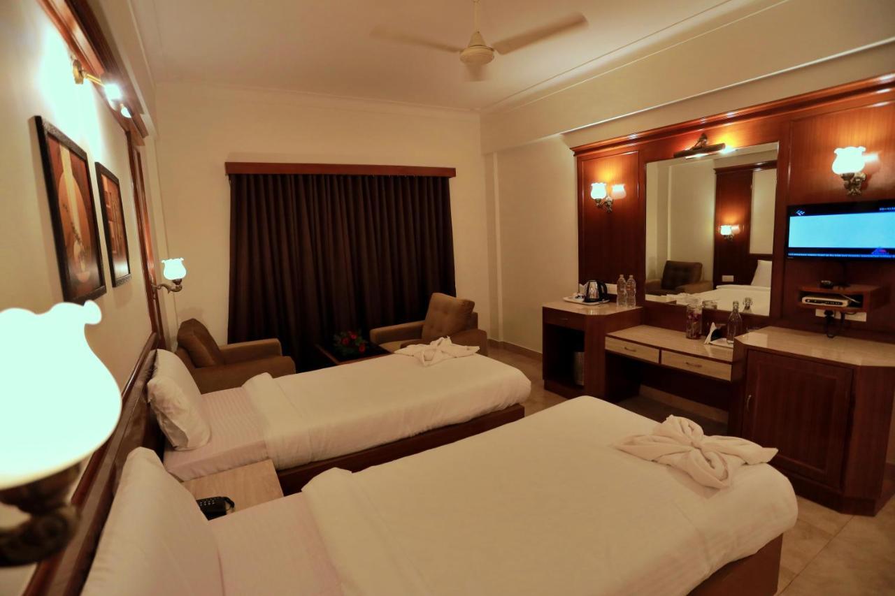 Hotel Edassery Mansion Kochi ภายนอก รูปภาพ