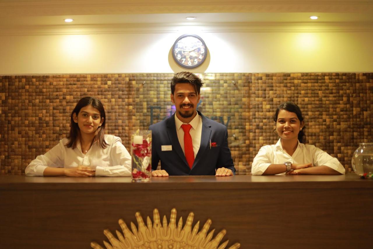 Hotel Edassery Mansion Kochi ภายนอก รูปภาพ